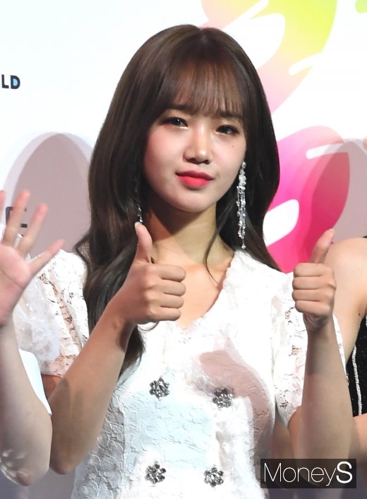 [머니S포토] 위키미키 최유정, 한층 청순해진 비주얼(2019 SOBA)