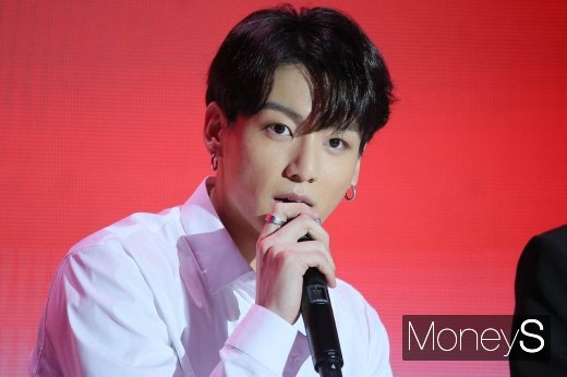 정국 타투. /사진=장동규 기자