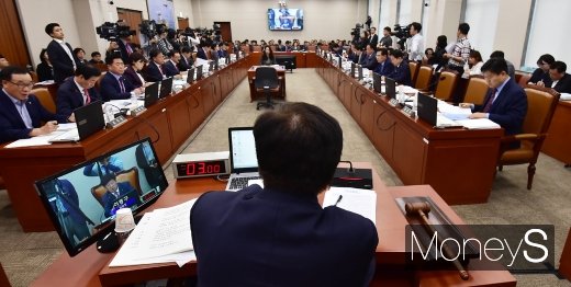[머니S포토] 중소벤처기업부 국정감사 이슈는