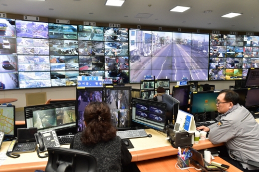  þռ CCTV հȲǡ . / =