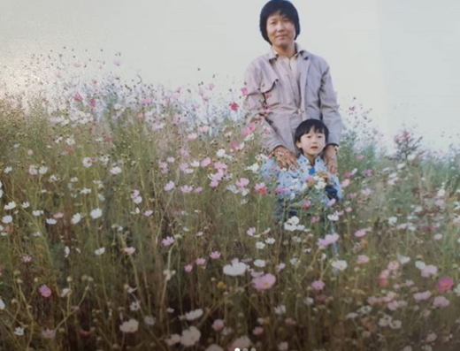 개그맨 김원효의 어린 시절과 그의 아버지 김용규씨. /사진=김원효 인스타그램 캡처