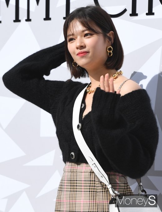 [머니S포토] 트와이스 정연, 언니 공승연 똑 닮은 미모