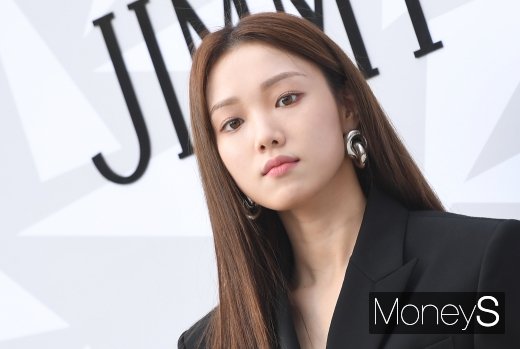 [머니S포토] 이성경 '남심 사로잡는 눈빛'