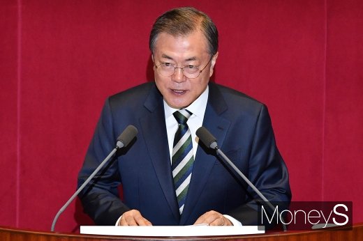 문재인 대통령이 22일 국회 본의회장에서 가진 시정연설에서 발언하고 있다. /사진=임한별 기자