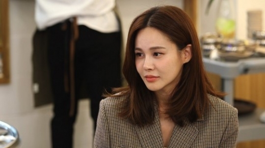 가수 겸 뮤지컬배우 아이비. /사진=SBS플러스 '김수미의 밥은 먹고 다니냐? 제공