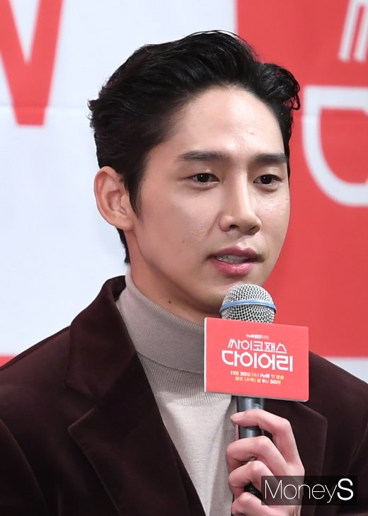 [머니S포토] 박성훈 '싸이코패스로 변신'
