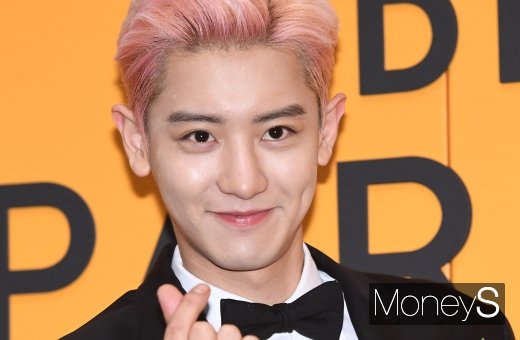 [머니S포토] 엑소 찬열 '그윽한 눈빛'