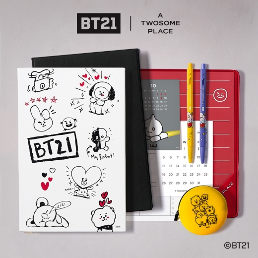 투썸플레이스가 BT21과 협업해 선보인 '2020데일리키트' /사진=투썸플레이스