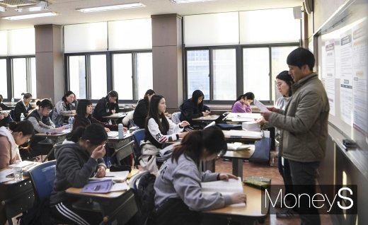 2020 대학수학능력시험 모습. /사진=임한별 기자  