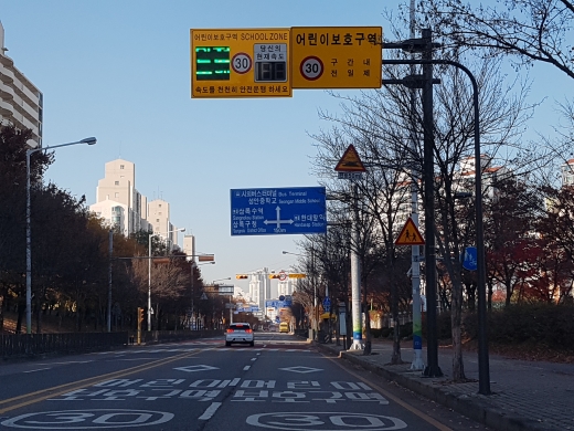 안산시 2021년까지 모든 초등학교 인근에 과속카메라 설치. / 사진제공=안산시