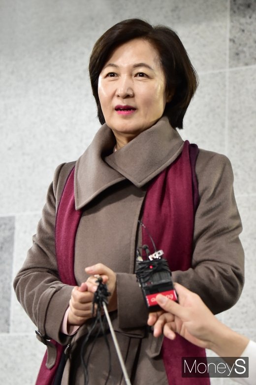 추미애 법무부장관 후보자가 지난 5일 서울 여의도 국회의원회관에서 장관 내정자 소감을 밝히고 있다. /사진=임한별 기자