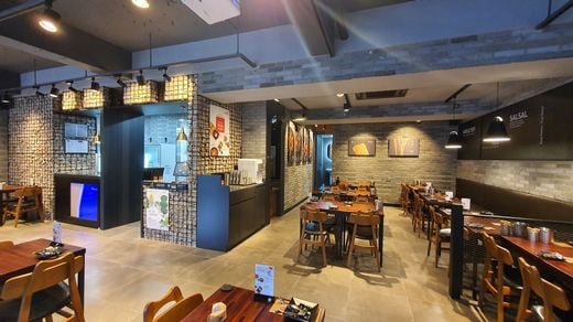 교촌치킨, 강남상권 공략 강남역점 … 서울 핵심 강남 상권 공략