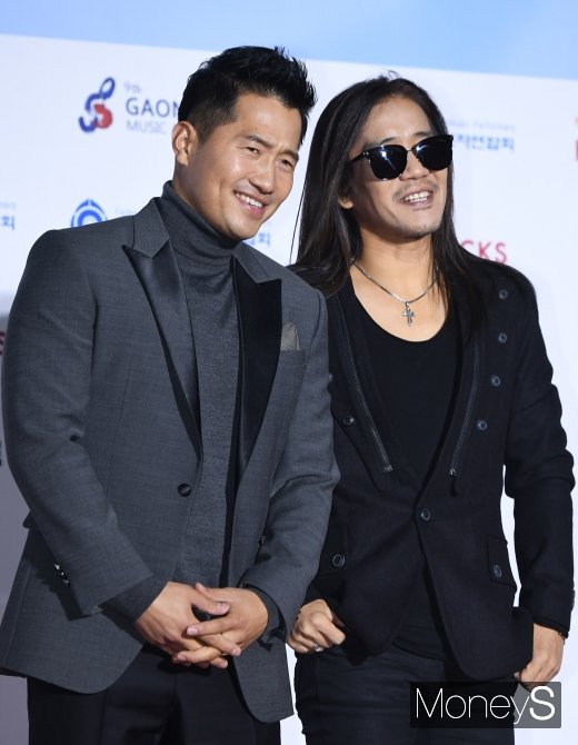강형욱 훈련사와 가수 박완규의 닮은 외모가 11일 화제다. /사진=장동규 기자  