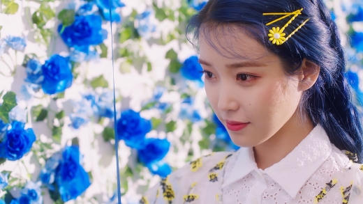 아이유. /사진=카카오엠 