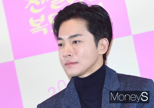 [머니S포토] '사랑의 불시착' 귀때기에서 장국영으로 김영민