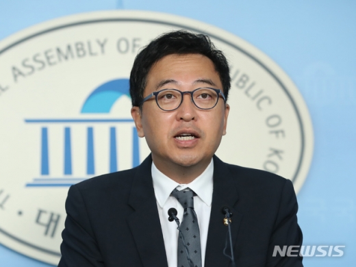 금태섭 더불어민주당 의원이 강선우 전 민주당 부대변인과 겨룬 서울 강서갑 경선에서 탈락했다. /사진=뉴시스
