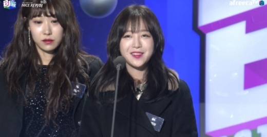 먹방 BJ 쯔양이 한달 수입을 공개했다. /사진=아프리카 TV 방송화면 캡처