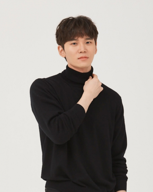 ©웅빈이엔에스