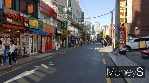 서울시내 한 상권. /사진=김창성 기자