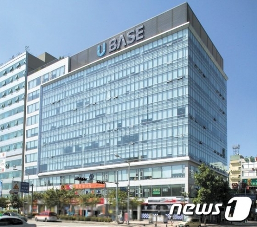 경기도 부천시 소재 유베이스 콜센터 20대 상담원이 코로나19 확진판정을 받은 가운데 해당 상담원이 근무한 콜센터 같은 층에는 300명이 근무한 것으로 확인됐다. /사진=뉴스1