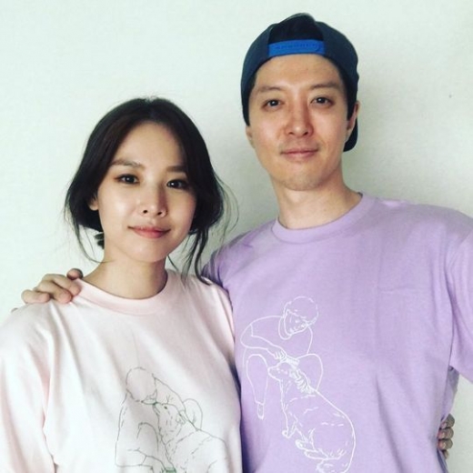배우 이동건·조윤희 부부가 결혼 3년 만에 이혼했다. /사진=조윤희 인스타그램