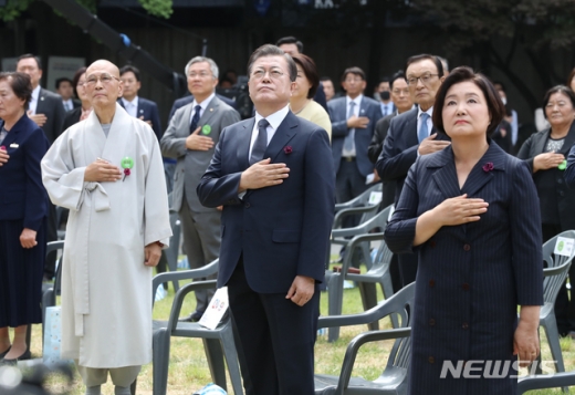 [속보] 문 대통령 