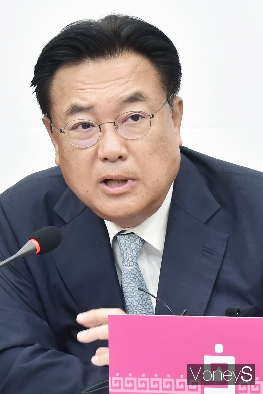 [머니S포토] 정진석, 