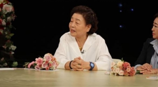 배우 강부자가 자신을 둘러싼 마담뚜 루머에 대해 해명했다. /사진=MBC에브리원 제공