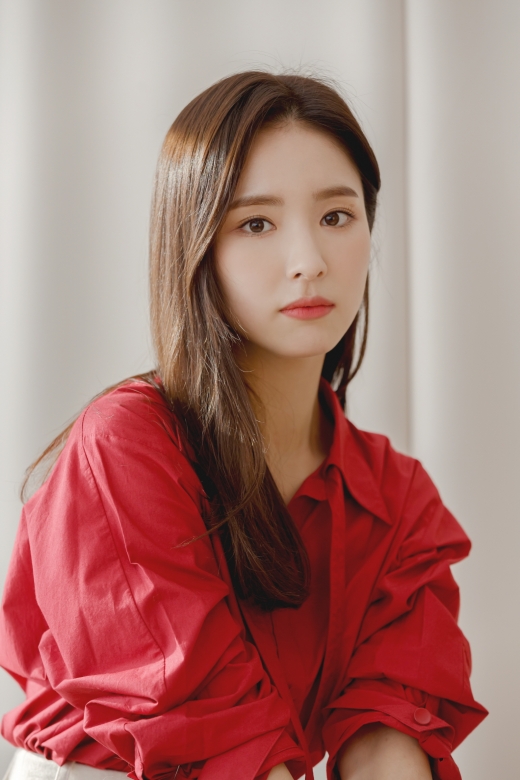 배우 신세경이 JTBC 새 드라마 '런온'으로 돌아온다. /사진=나무엑터스 제공