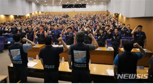 현대자동차 노조가 올해 임금 및 단체협약 협상(임단협)을 앞두고 품질 개선과 고용 안정을 화두로 제시해 눈길을 끌고 있다./사진=뉴시스 