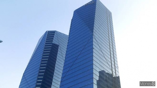 포스코건설이 경북개발공사와 신도시 개발 청사진을 공유하기로 했다. 사진은 포스코건설 인천 송도사옥. /사진=김창성 기자