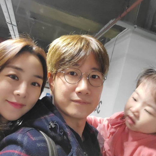 방송인 조우종이 아내 정다은 아나운서의 등장에 놀라움을 감추지 못했다. /사진=조우종 인스타그램