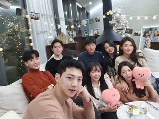서민재와 임한결이 인스타그램에 사진을 업로드하며 '하트시그널 시즌3' 종영소감을 남겼다. /사진=서민재 인스타그램