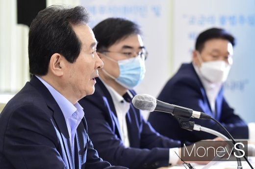 [머니S포토] 정세균총리, 