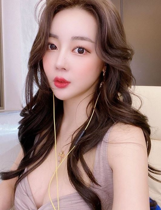 아프리카TV BJ 박소은의 친동생이라고 밝힌 한 인물은 지난 13일 고인의 아프리카TV 채널에 박소은의 사망 소식을 전했다. /사진=고 박소은 인스타그램   