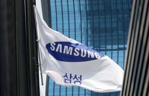 17일 미국 IT전문매체 샘모바일은 삼성전자가 내년 5㎚(나노) 공정을 통해 퀄컴의 스냅드래곤 875G와 735G를 생산할 것이라고 보도했다. /사진=뉴스1