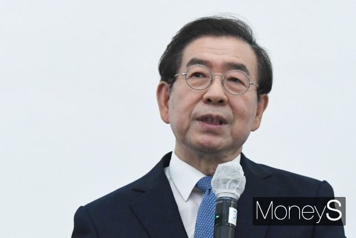 고 박원순 서울시장을 성추행 혐의로 고소한 전직 비서 A씨 측의 가짜 고소장 문건 유출 의혹을 받는 목사가 경찰에 입건됐다. /사진=장동규 기자  