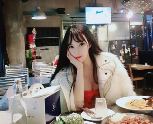 레이싱 모델 출신 BJ 한미모(사진)가 변수미에 대한 폭로를 이어갔다. /사진=한미모 인스타그램 캡처
