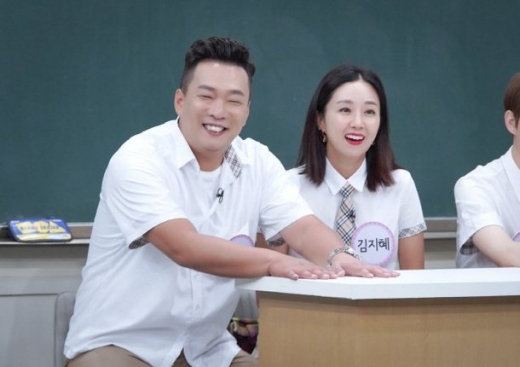 개그우먼 김지혜가 신인시절 김영철과 결혼을 약속했다고 말해 화제를 모으고 있다. /사진=JTBC 제공