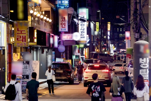 사회적 거리두기가 시행된 이후 홍대거리/사진=뉴스1DB