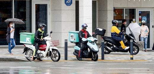 배달기사 연봉 1억 시대? 가능하긴 한데…