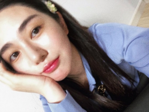 걸그룹 AOA 출신 배우 권민아가 자신이 받은 악플을 공개했다. /사진=권민아 sns