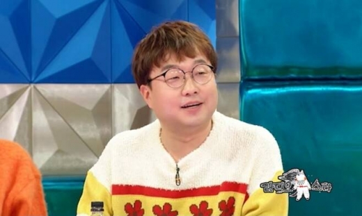 오는 11월 결혼을 앞둔 개그맨 박휘순이 예비신부와 17세 나이차가 난다고 밝혀 눈길을 끌고 있다. /사진=라디오스타 제공