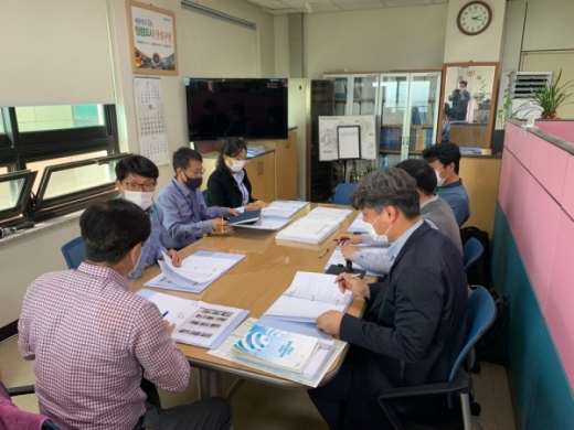안성시는 지난 12일 안성시 노후하수관로 정밀조사용역(2차) 최종보고회를 개최하여 공도읍, 죽산면 일원의 노후하수관로 36.7km의 CCTV 정밀조사 판독결과에 대해 보고받았다. / 사진제공=안성시