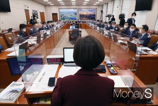 [머니S포토] 국회 국토교통위원회 종합국정감사