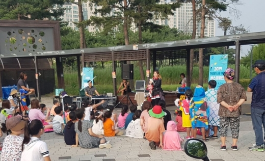 '통일동산 거리예술 공연' 장면. / 사진제공=파주시