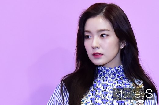 15년차 스타일리스트이자 에디터의 폭로로 레드벨벳 아이린의 민낯이 드러났다.  '예민美'로 포장되던 인성을 재평가 받고 있다. /사진=임한별 기자