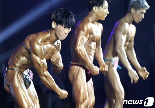 [사진] '끝까지 쥐어 짜낸다'