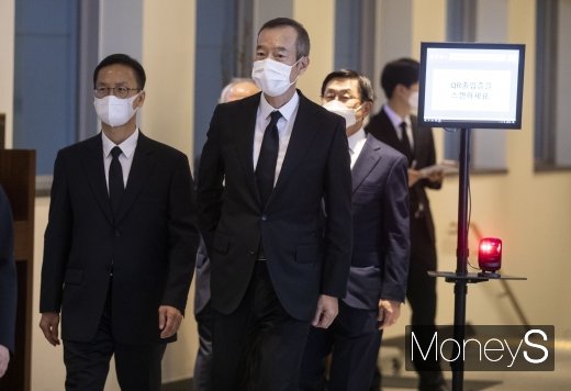 [머니S포토] 최치훈 사장, 故 이건희 회장 조문