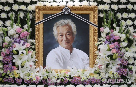 배우 신성일이 사망 2주기를 맞았다. /사진=뉴시스